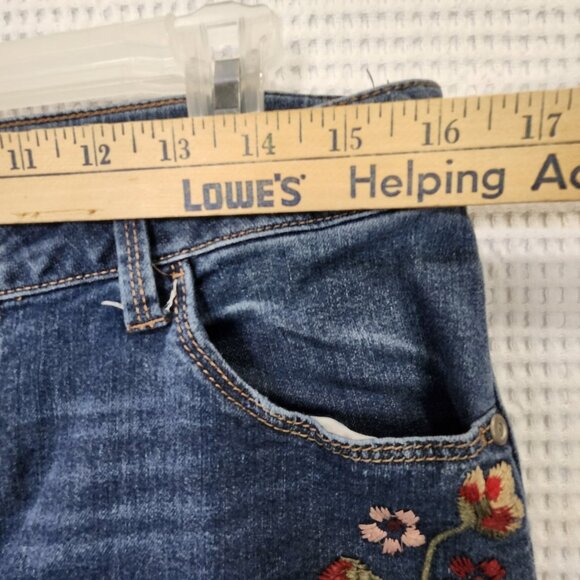 So Jeans Girls' Size 18 PLUS Floral Embroidery Button Fly Mildly Distressed - Picture 9 of 12